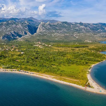 Adam * Starigrad Paklenica