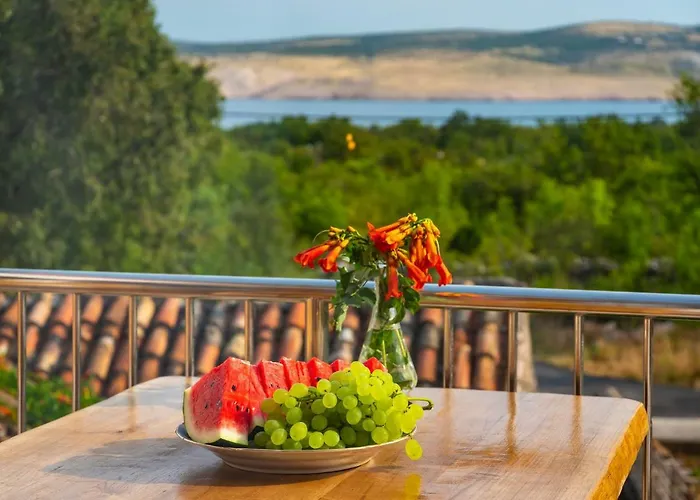 Adam * Starigrad Paklenica