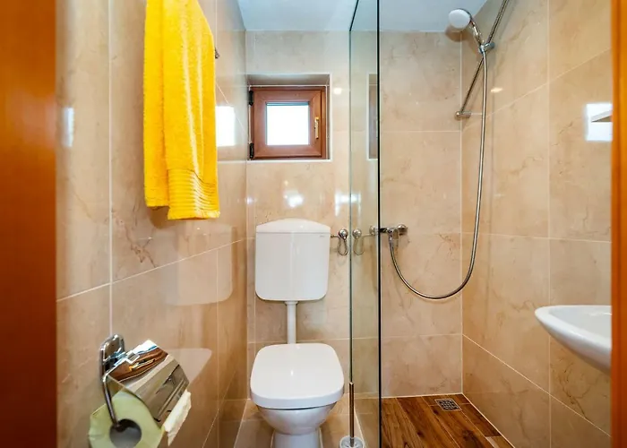 Adam Apartamento Starigrad Paklenica